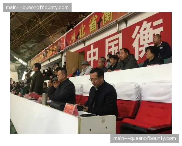 技术统计显示，本场比赛总出拳数为近五年同级别最高