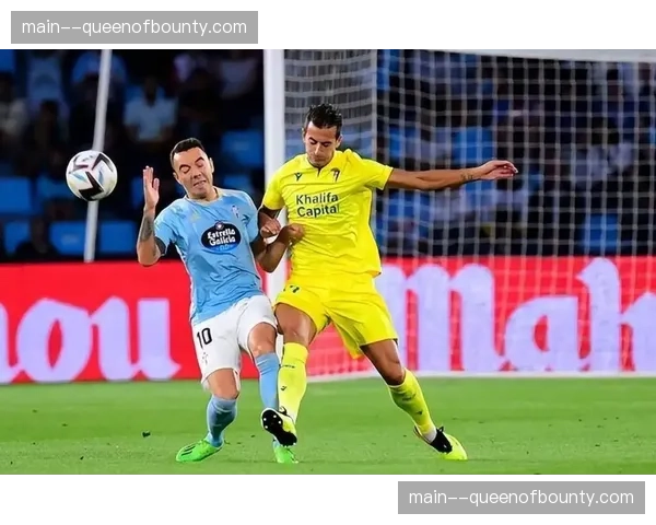 数据分析：通过热图对比，揭示里昂在三月比赛中的进攻宽度利用显著优于二月